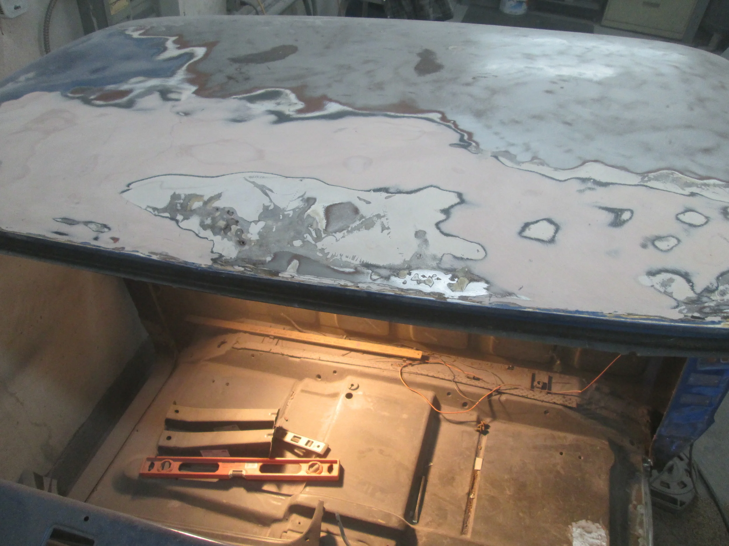  We found a BIT of bondo on the roof!&nbsp; 