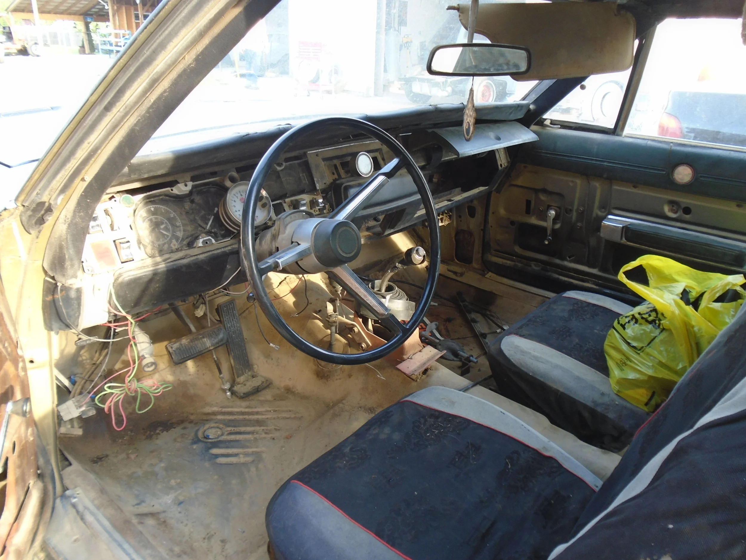  The interior was absolutely brutal and missing so much... 