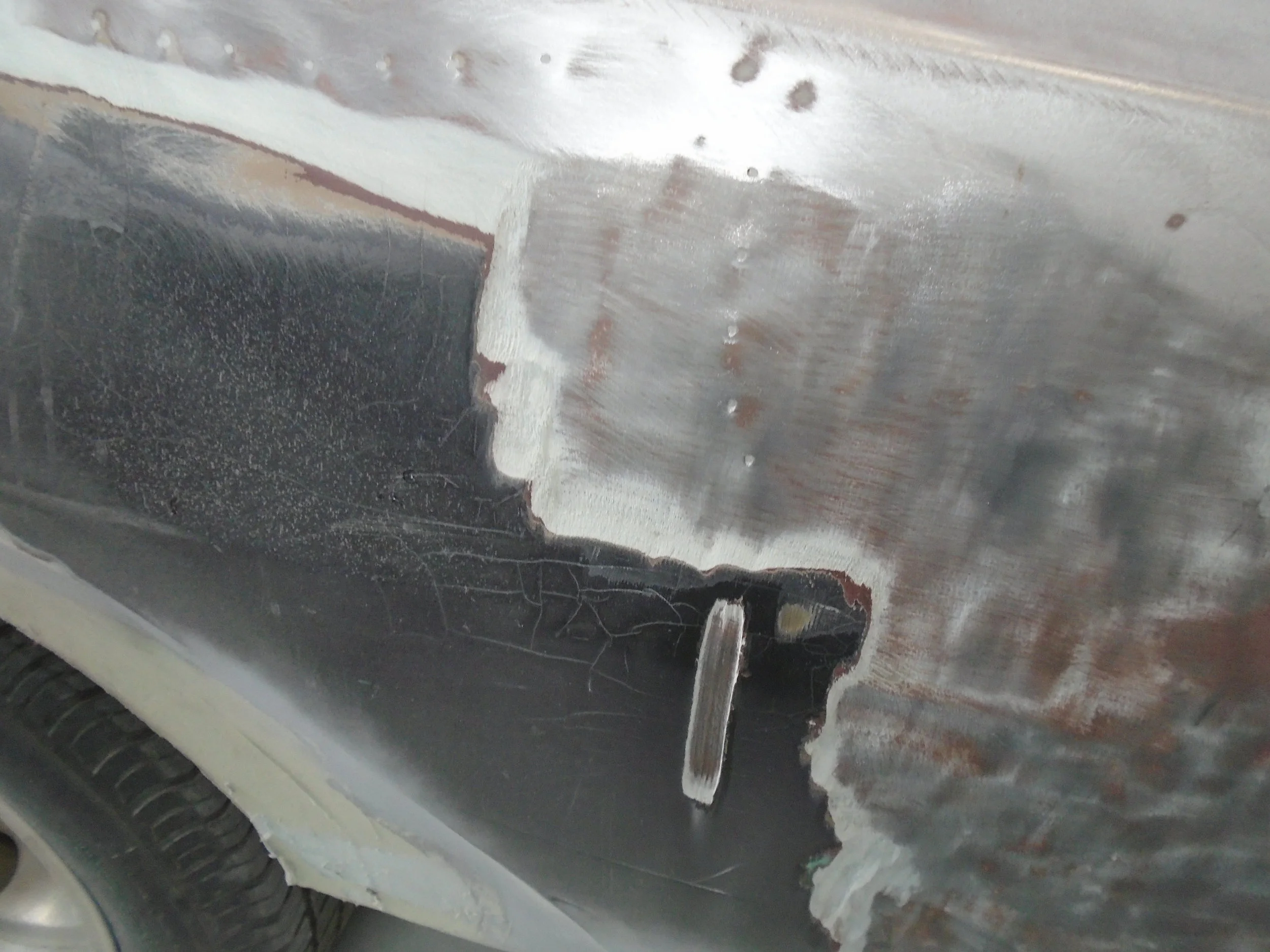  As you can see there was a ton of bondo in the old girl 
