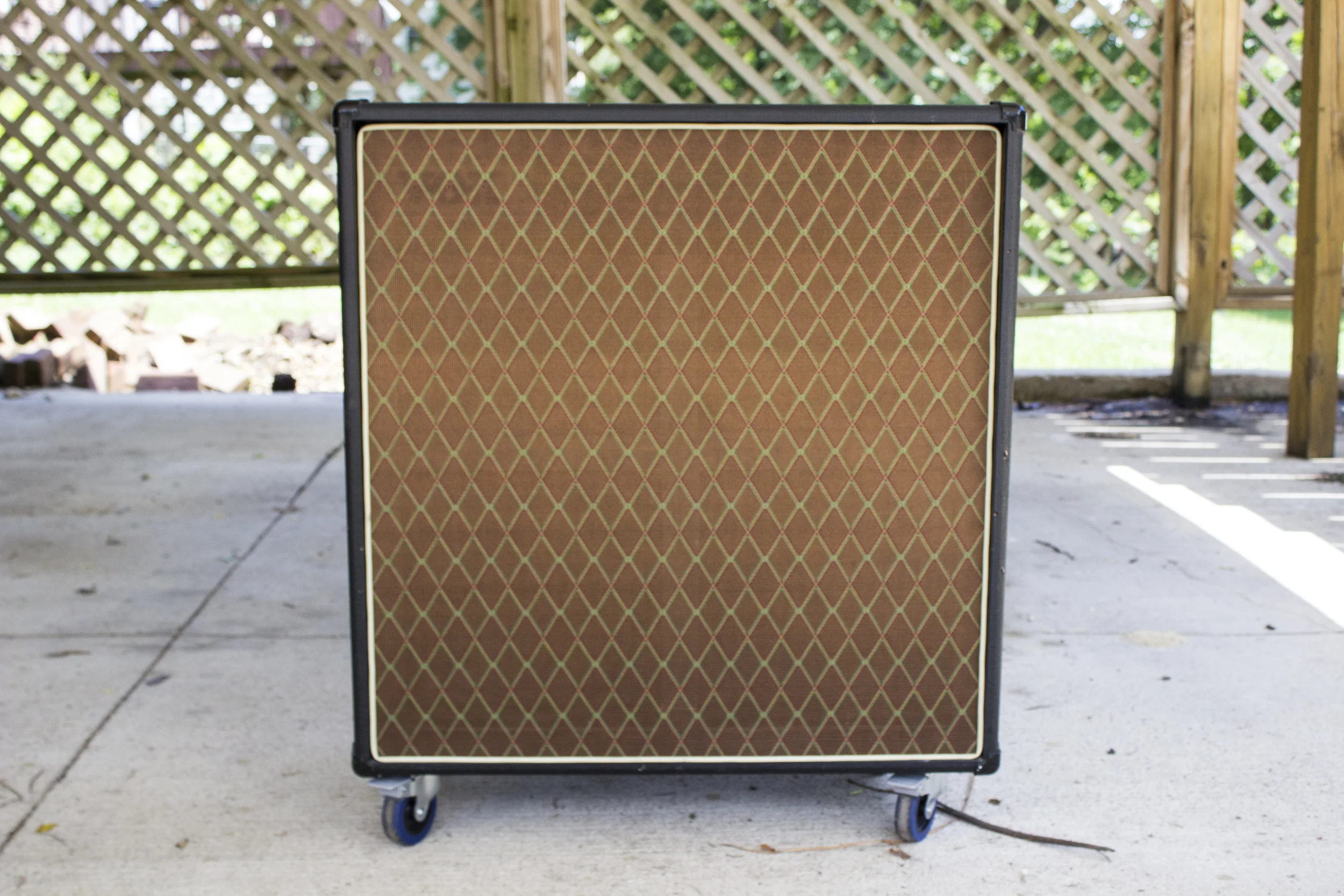 Vox4x12 1.jpg