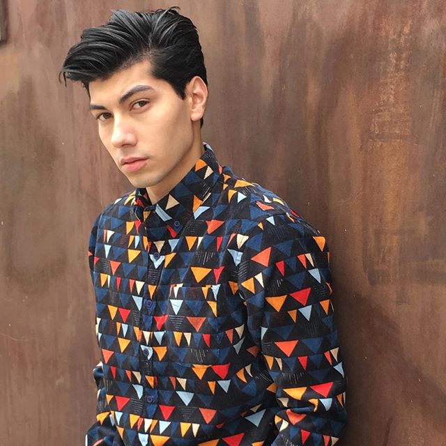 Showing FW18 collection @libertyfairs in NYC, Pier 94, booth#709! #libertyfairs #libertyfairsny #libertyfairsnyc #modernliberation #printshirts #prints #fw18collection #capsuleshownyc #