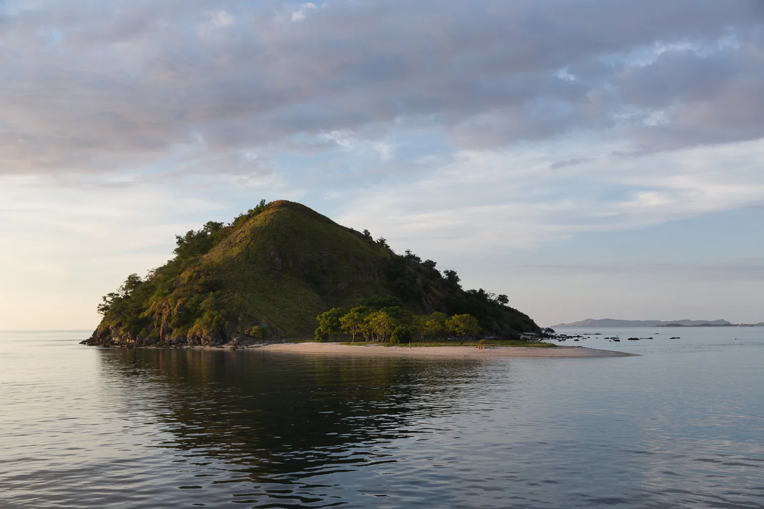 -3240.Lesser Sunda.jpg