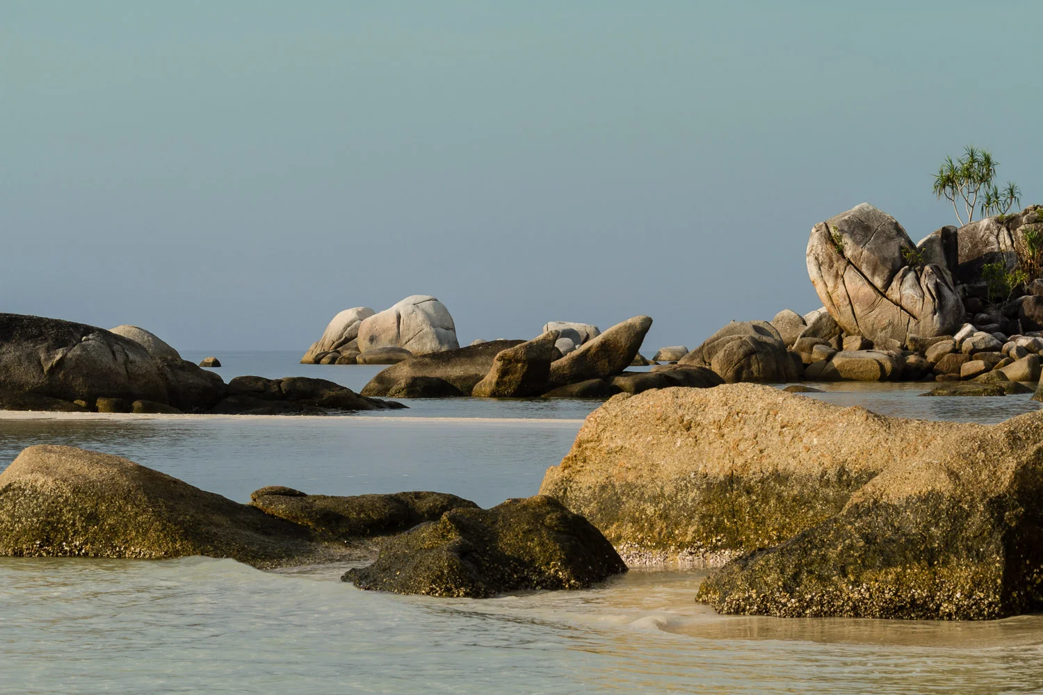 121006-Belitung, IndonesiaIMG_1155.jpg