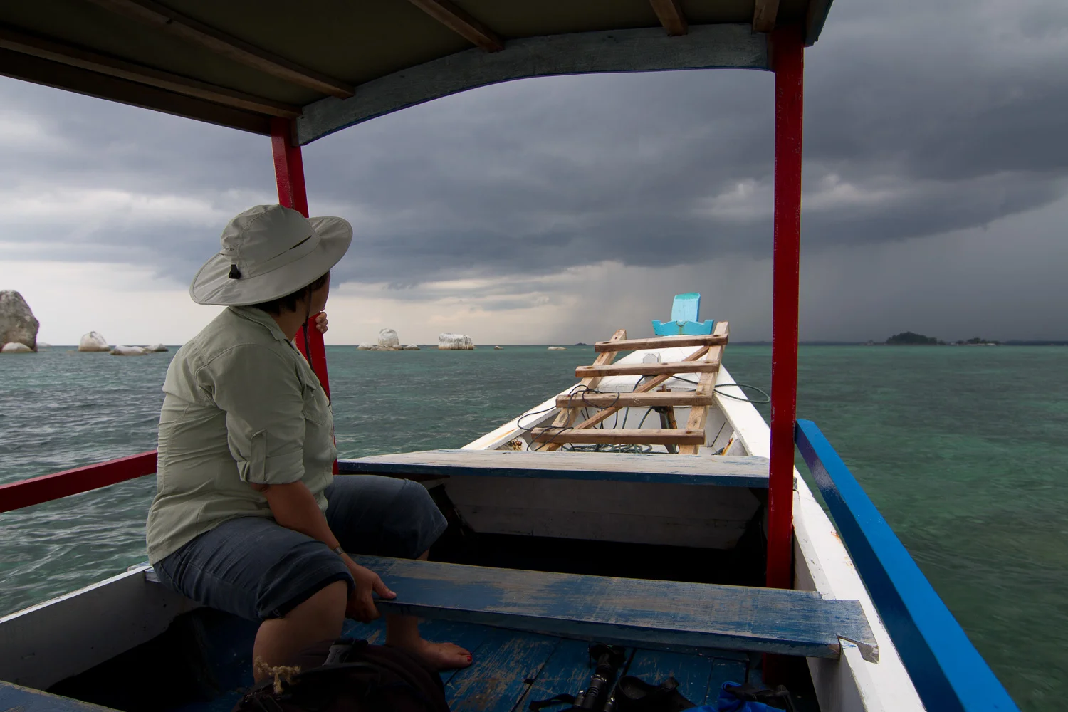 121006-Belitung, IndonesiaIMG_1116 copy-2.jpg