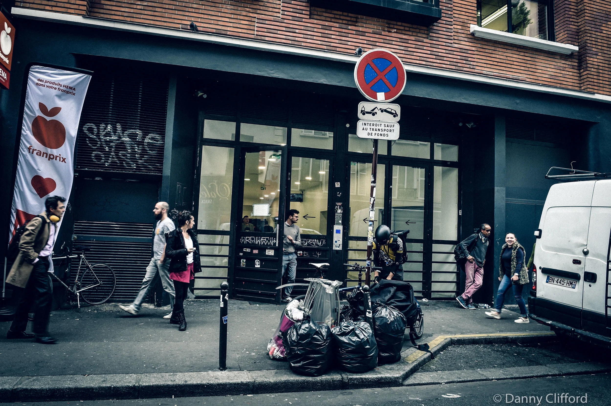 The entrance to Studio Bleu, Paris