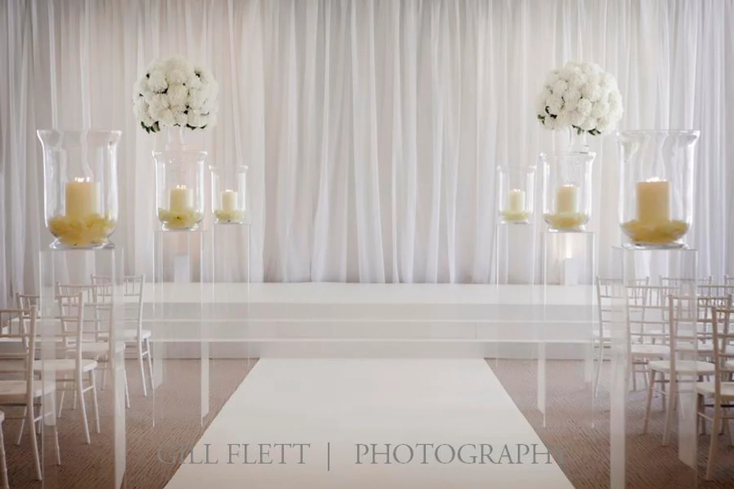 white-wedding-grove-black-tie-wedding-gillflett-photo_img_0003.jpg