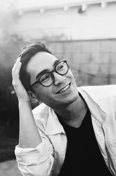 Hoang Truong - creativeprofile-photo.jpg