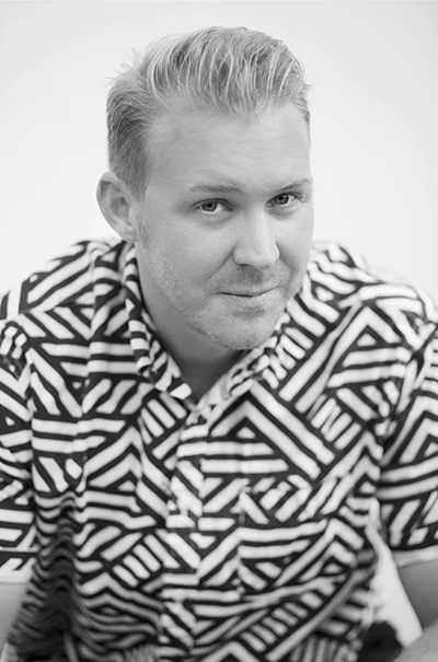 alex donne johnson creativeprofile-photo.jpg