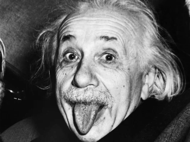 Albert-Einstein-Tongue-Wallpaper-2.jpg