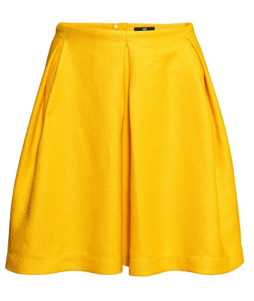 7. This skirt is part of H&M'S new Pre-Spring collection. When I first saw it on the rack, I had to try it on, and couldn't stop twirling in it! The fit, quality of the fabric , and color vibrancy are absolutely perfect. Another must-have for daytime promenade and nighttime dancing! Short Pleated Skirt | H&M