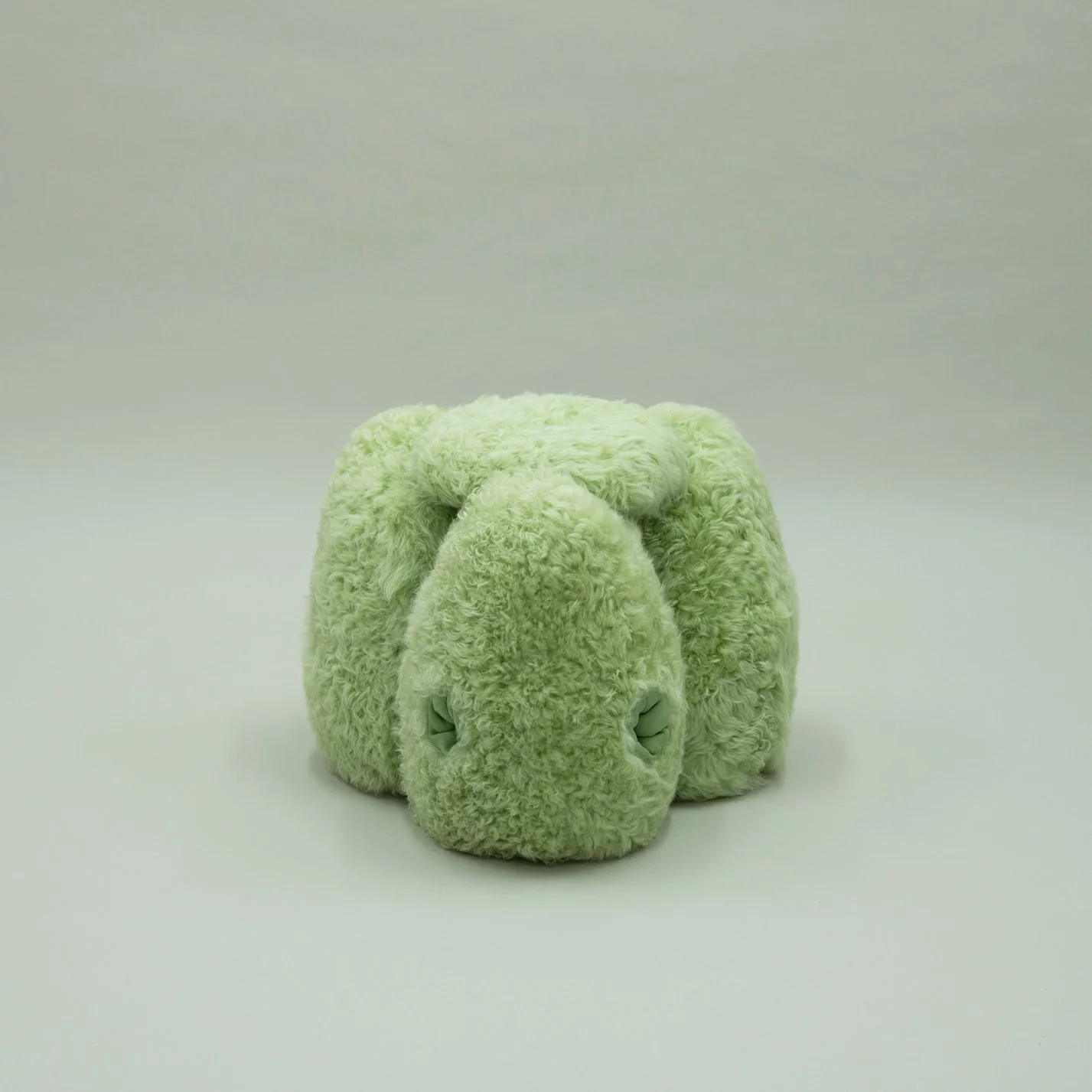 SQiNOSEAMnside out stool.jpg