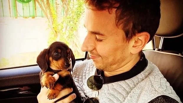 TINO & JORGE LORENZO.jpg