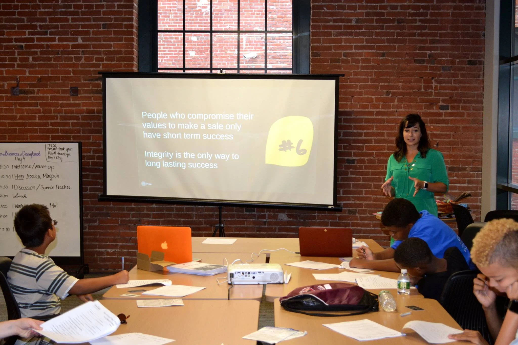 Jessica Magoch, sales extraordinaire gives us the inside scoop!