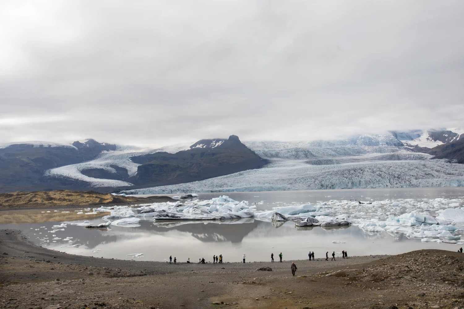 The Fjallsarlon glacier lagoon