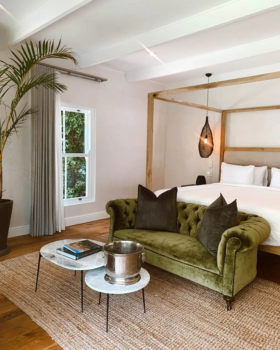 Deluxe Junior Suite Room Green.jpg