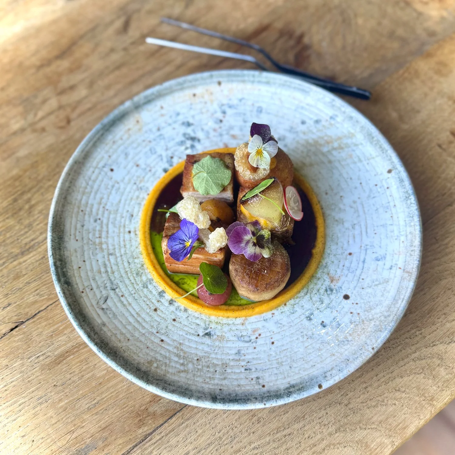 Every bite tells a story. A seasonal plate crafted to excite your senses.

Pork Belly, Butternut &amp; Smoked Stanford Arancini, Butternut &amp; Vanilla Pur&eacute;e, Confit Parsnip, Roasted Baby Vegetables, Crackling, Jus, Fennel Oil

📍La Paris Bis