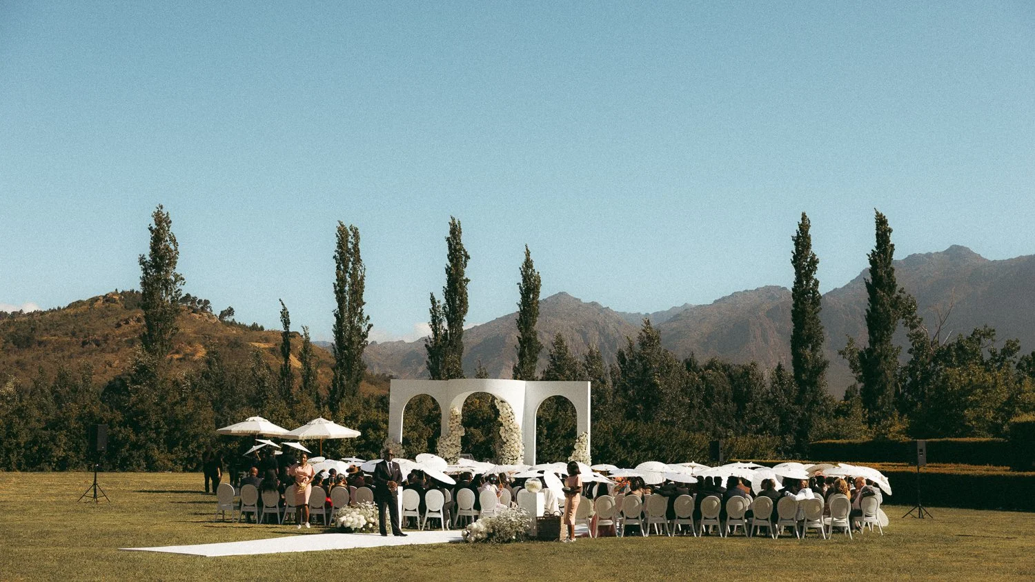 Weddings at La Paris Estate-06.jpg