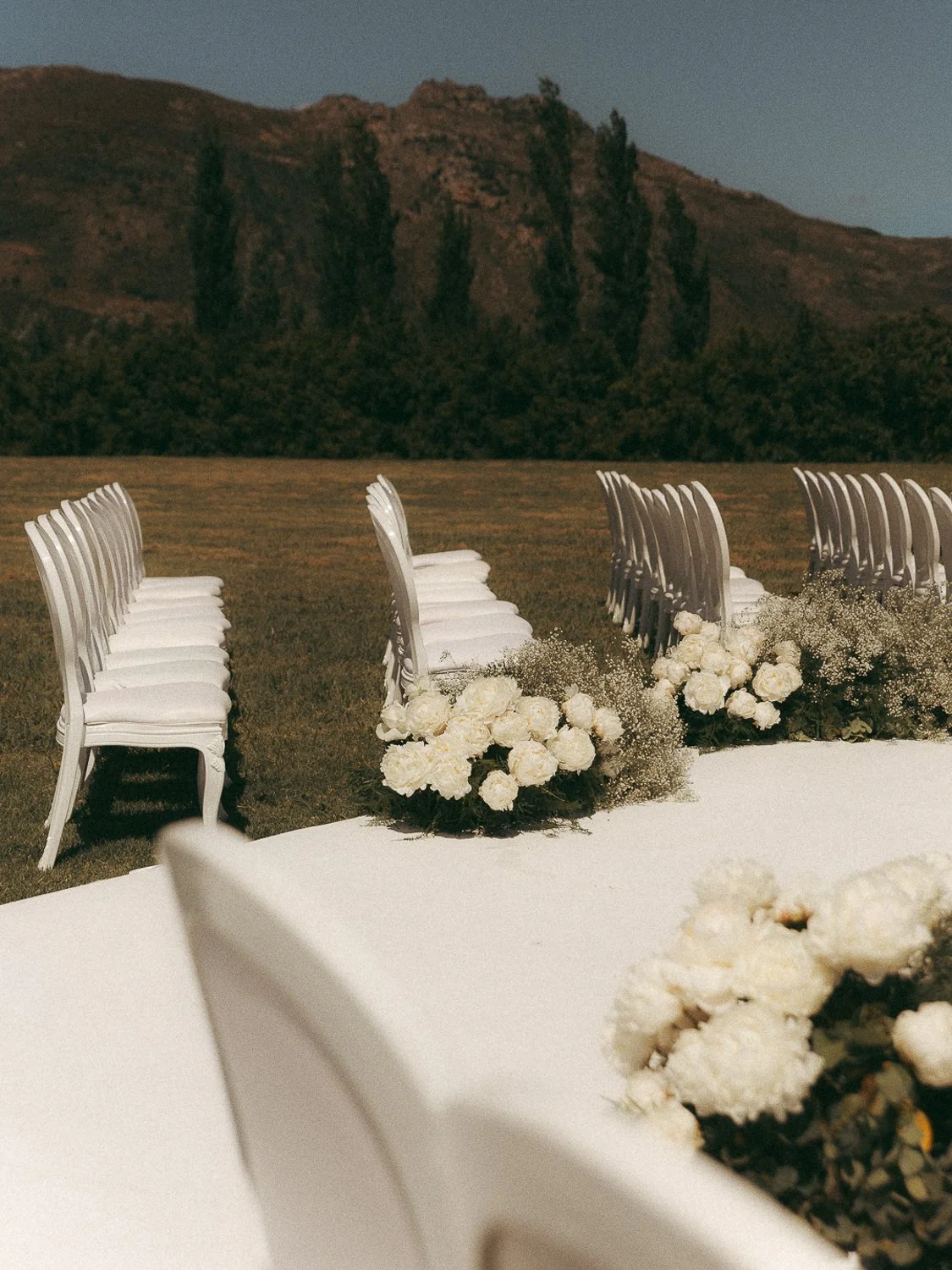 Weddings at La Paris Estate-10.jpg