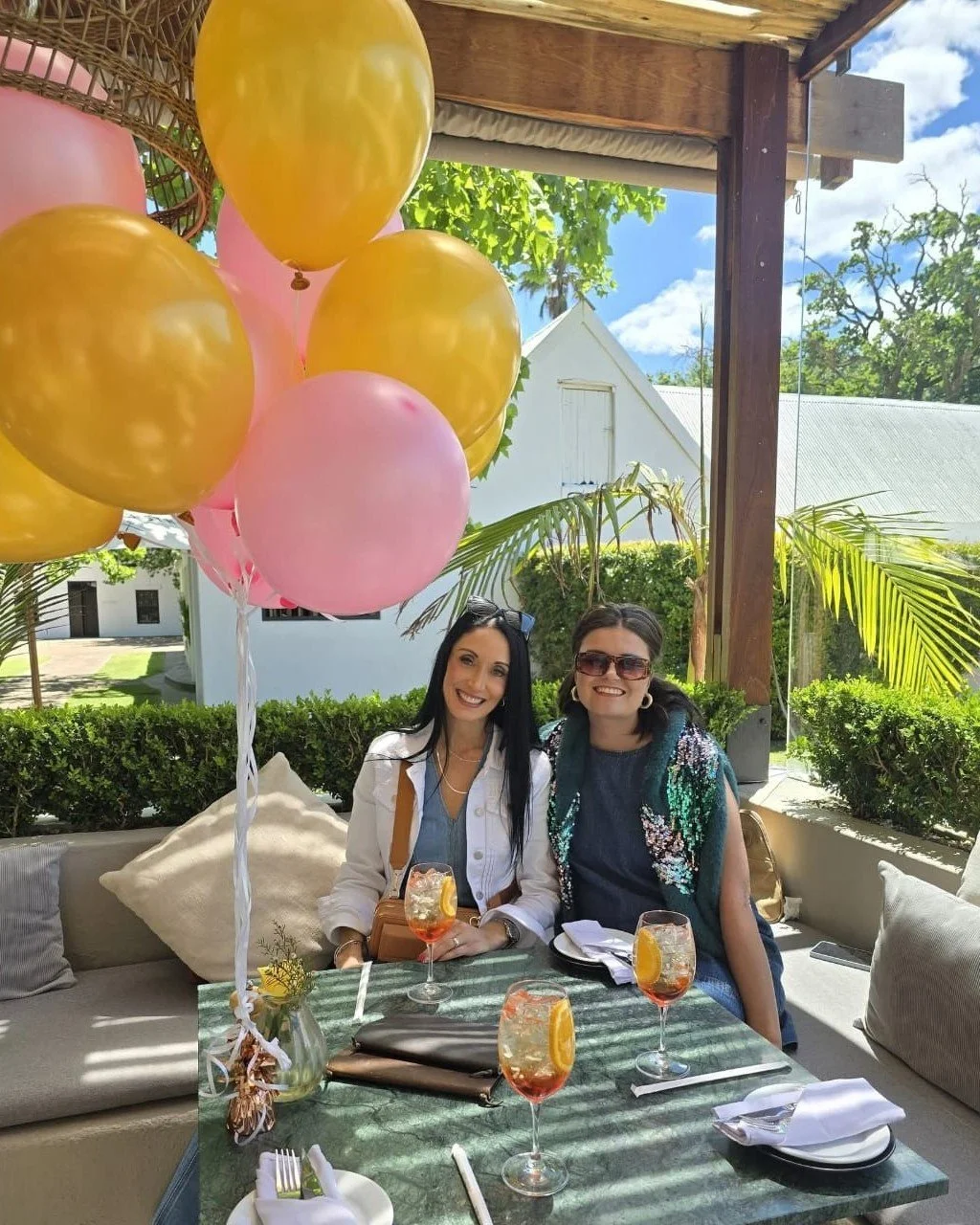 Celebrate Mom, on the 10th of May, with a moment as special as she is. Our High Tea experience is the perfect way to say &lsquo;thank you&rsquo; this Mother&rsquo;s Day. Book your spot today, she deserves it.

📍La Paris Bistro - Franschhoek
+27 (0) 