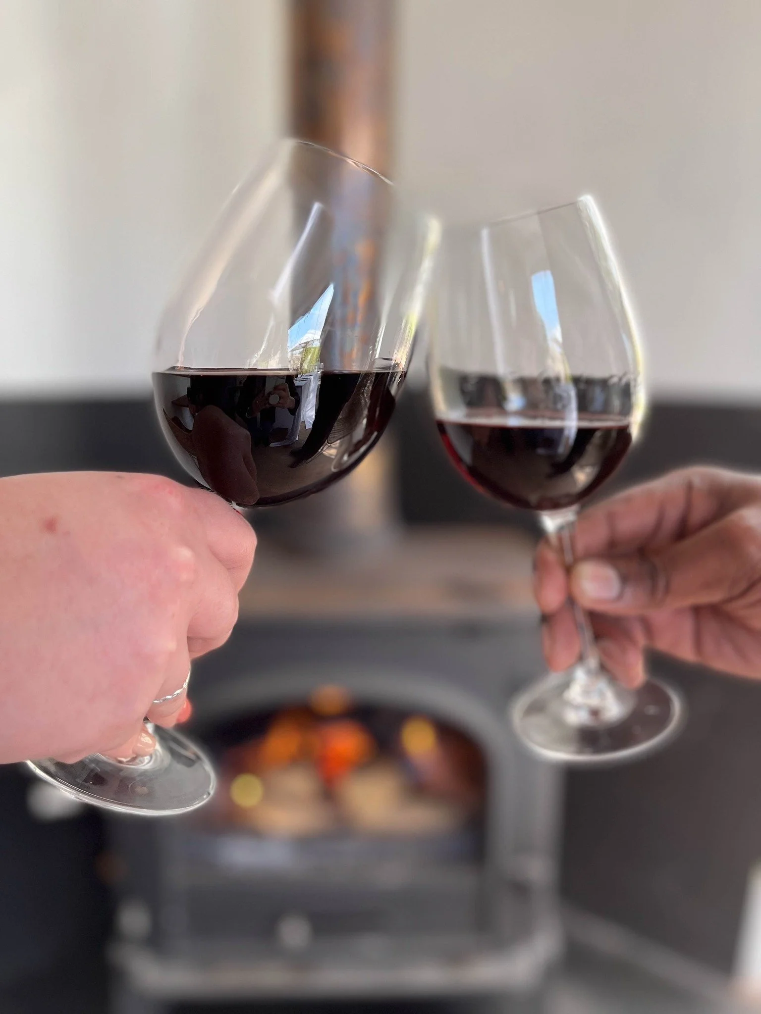 Cold days call for hearty plates and long lunches. Warm your soul with a slow meal and great company at La Paris Bistro. Let the season linger a little longer over good food.

📍La Paris Bistro - Franschhoek
+27 (0) 21 867 0171 | restaurant@laparis.c