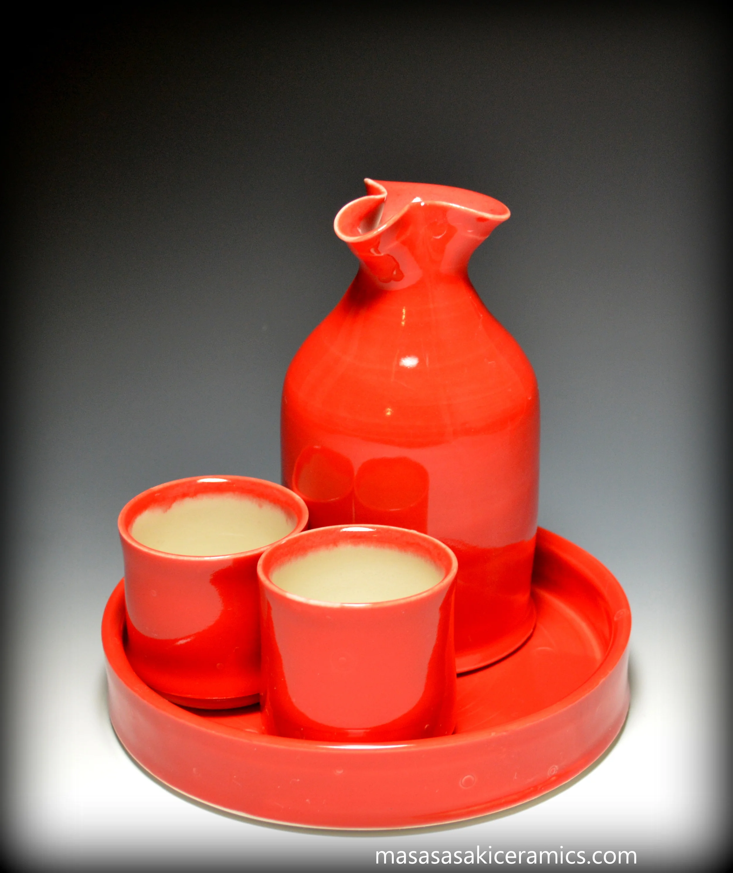 bright red sake set 12-15.jpg