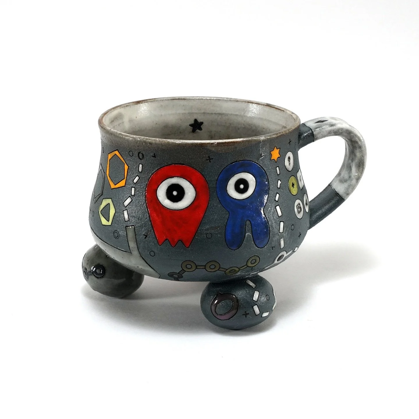 Black Tripod Alien Mug 👽🛸

Ready to invade your coffee time! ☕️💥
I&rsquo;ll be launching more of these cosmic cuties as we get closer to the holidays. 🎄🚀

#alienvibes #handmadepottery #ceramicart #giftideas #mugshotmonday