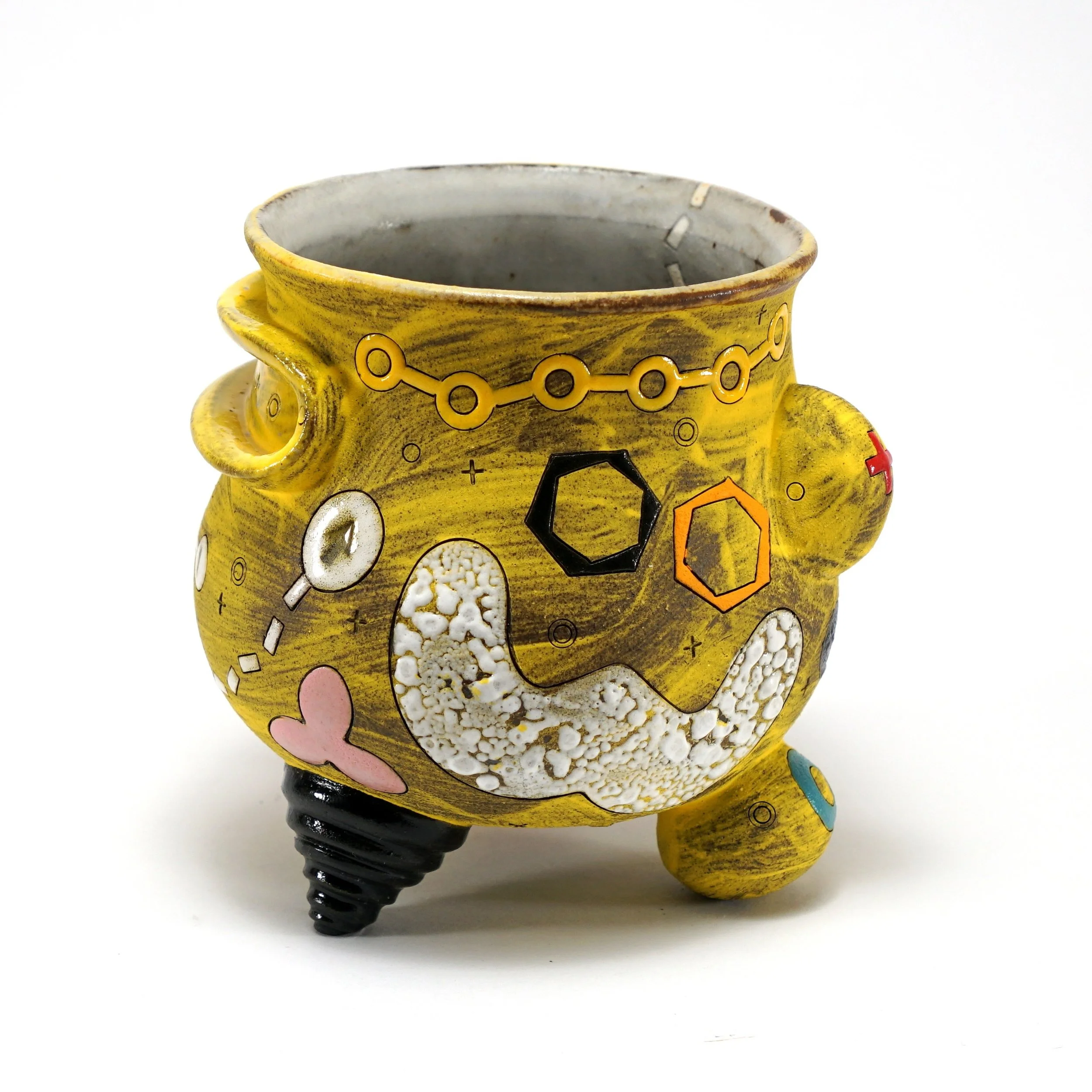 Yellow Fallen Star Yunomi💫 

One of my submitted Yunomi for the 20th Annual Teapot+Yunomi Invitational @clayakar 
This futuristic, one of a kind Yunomi is now available at Clay Akar. 
#yunomiinvitational#yunomi#湯呑み