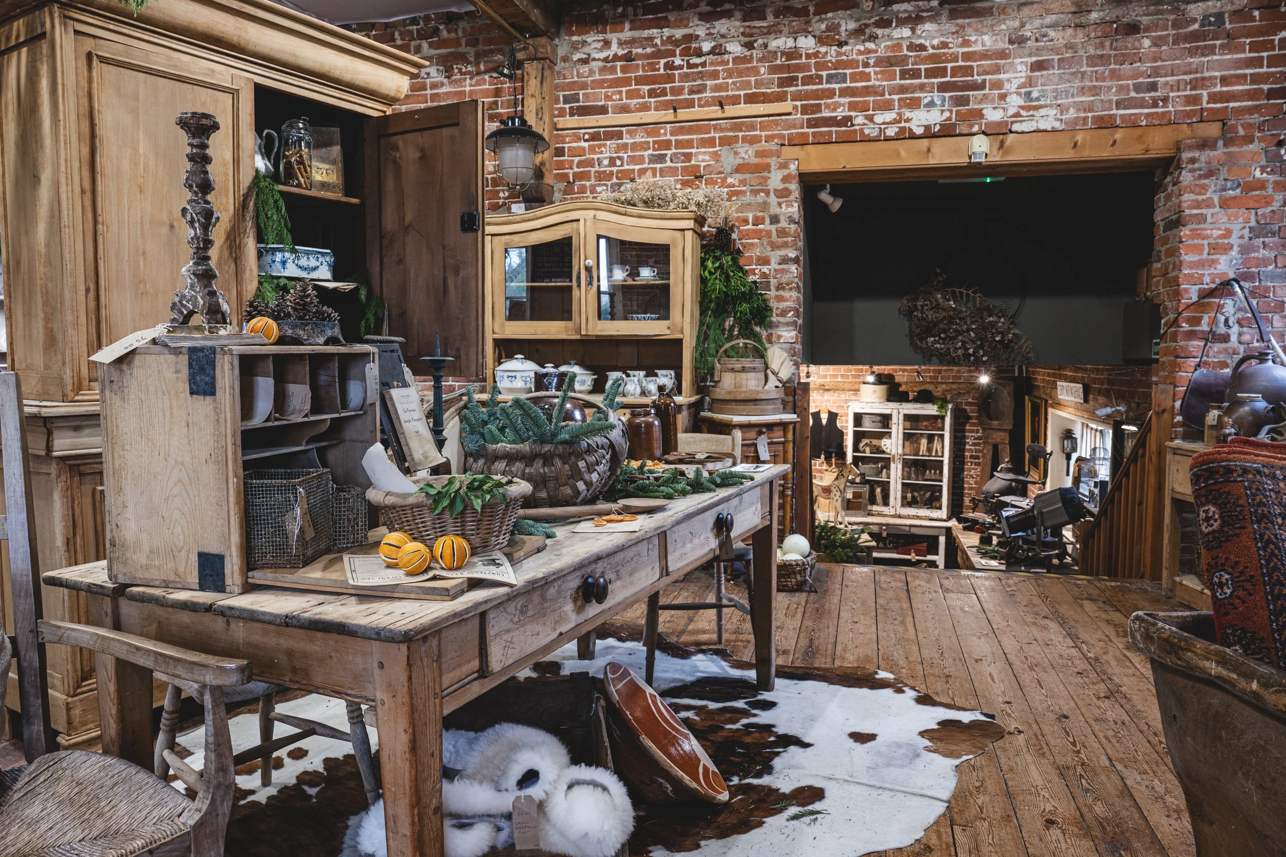 Earsham Hall Antiques sr-1.jpg