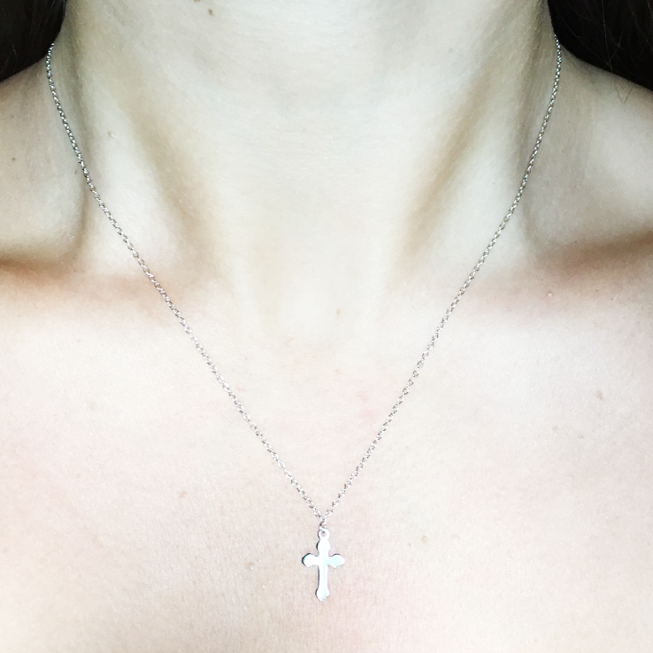 Silver gothic cross.png