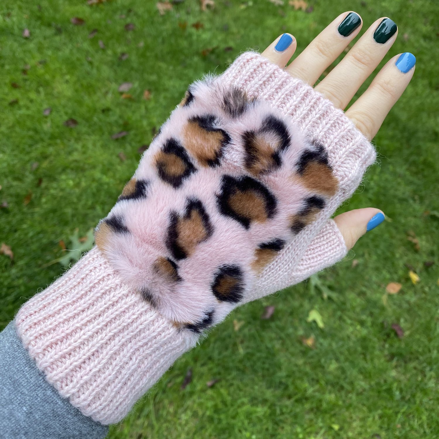 Leopard Faux Fur Fingerless Gloves — Erry Shop