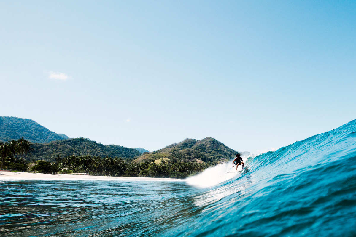surfing-sayulita.jpg
