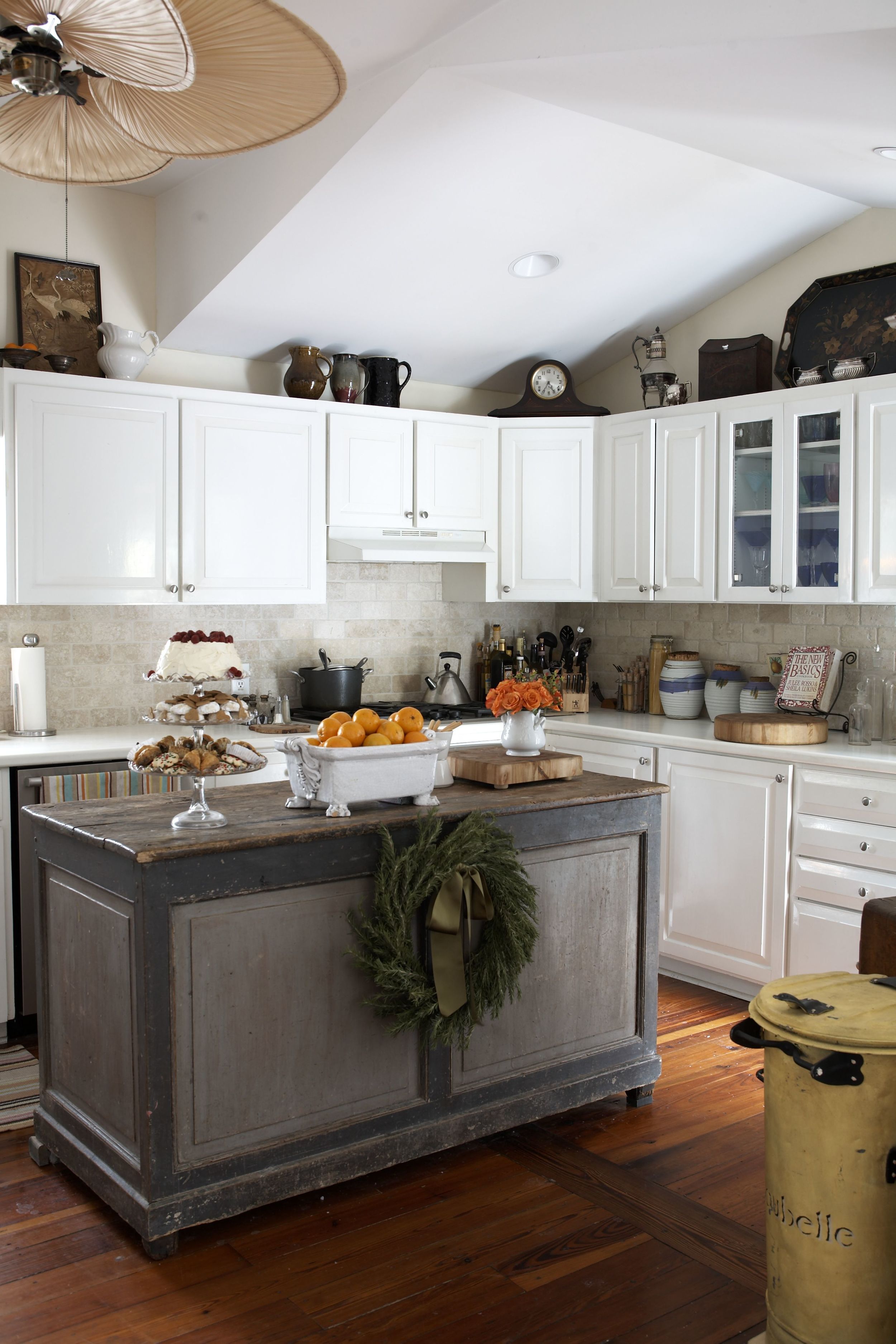 Charleston Holiday House-Kitchen.jpg