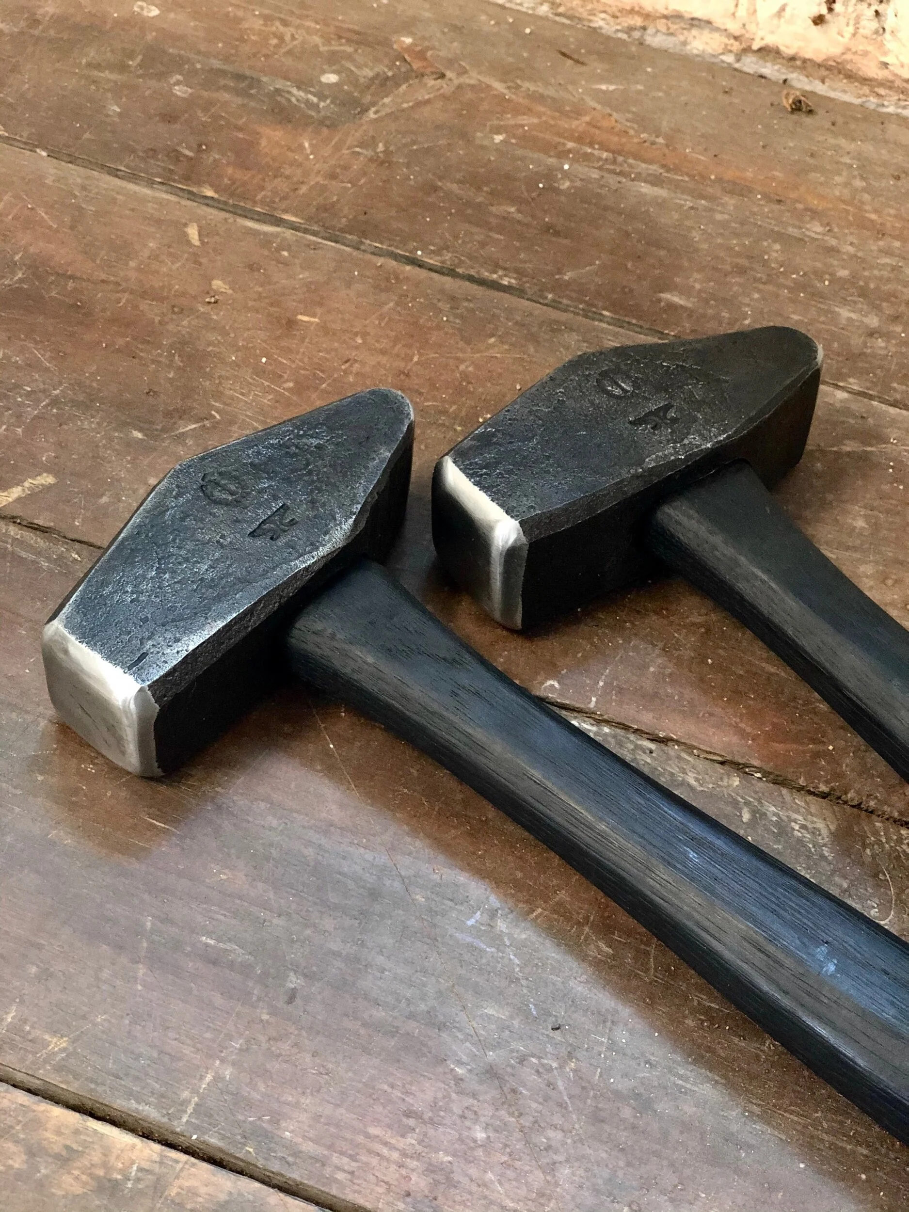 D00C37D6-7F53-4A2C-9893-1024B99D08D2