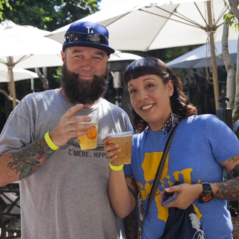 cheers1.JPG