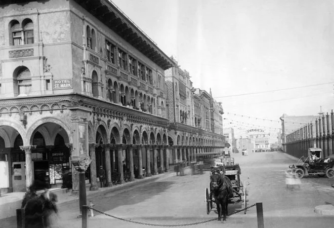 venice.jpg
