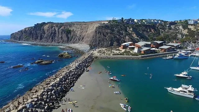Want to go bike-camping? You may be in luck! We have a tent campsite at beautiful Doheny State Beach for one lucky LA Explorer who uses it for a bike camping trip next weekend, Saturday, Aug. 24. The only hitch, you must photo document the adventure for us to share with back everyone aka guest posts. Are you in? If so, tell us your plan below and we will announce a winner by E.O.D. Saturday, Aug.17.
Now for the facts 🤓: Doheny State Beach and Park was donated to California by crazy oilman, Edward #Doheny. If you rode with us on our #LANoir ride, you may remember his infamous story including his participation in the Teapot Dome Scandal for bribing President Harding for oil leases as well as the mysterious death of his son at Doheny’s Greystone Mansion. Before we go too far down that hole, let us tell you one thing good he did. Edward Doheny donated 234 acres in 1931 to the state making California’s first ever state beach. Woot! And we want to send you to explore it by bike, so get after it!