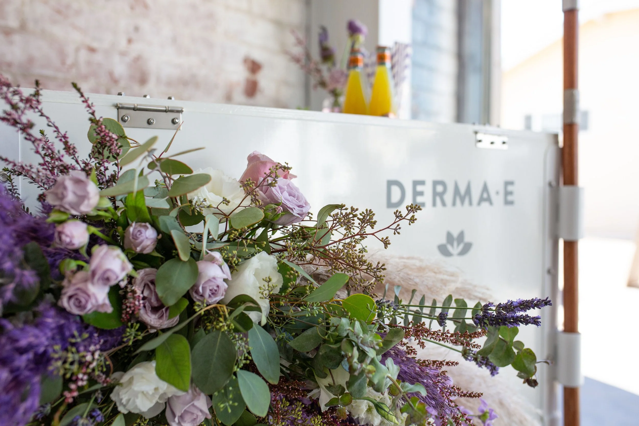 DERMA E French Soirée