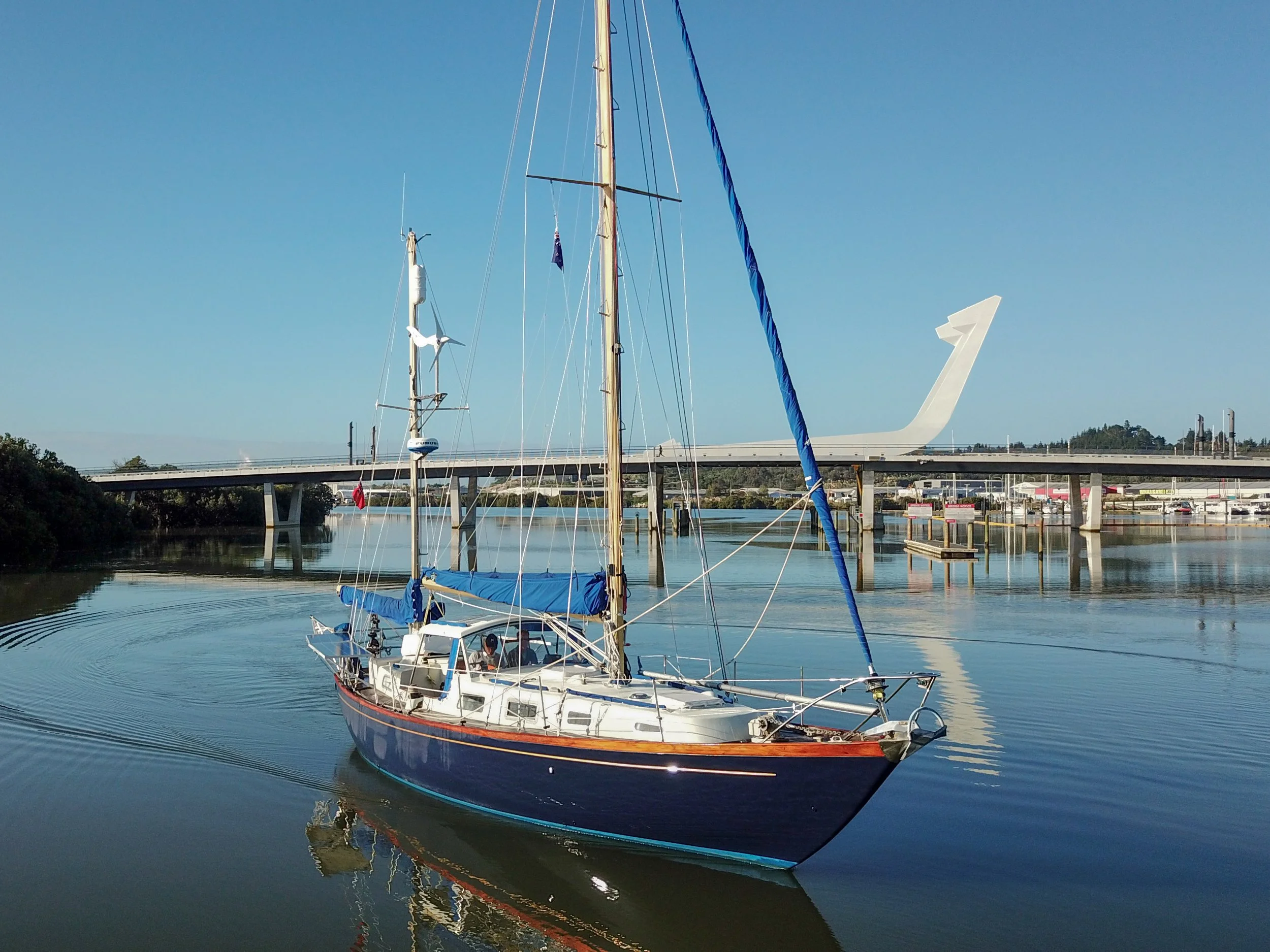 Czarina Blue_Nicholson 38_04a.jpg