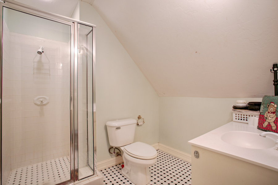 Bath.jpg