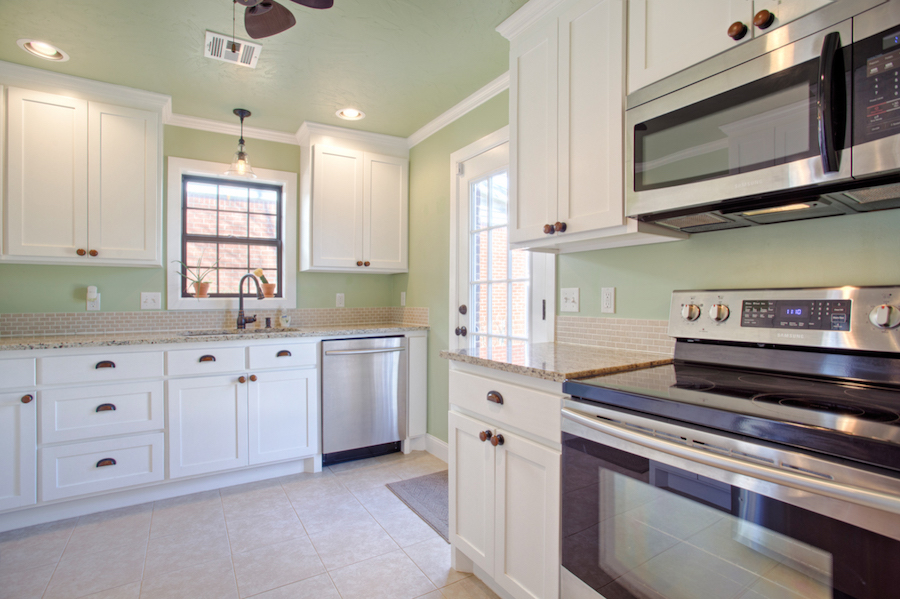 Kitchen A.jpg