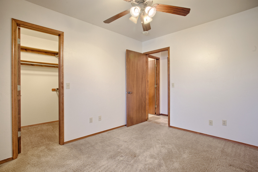 y-Bedroom 1B.jpg