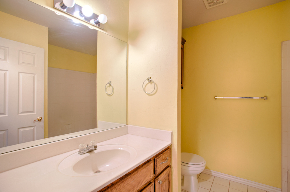 Bedroom 2 Bath.jpg