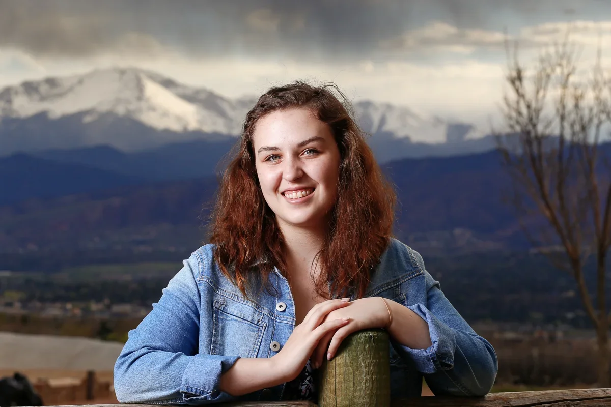 colorado+springs+senior+portrait+photographer+Simone+Severo-14.webp