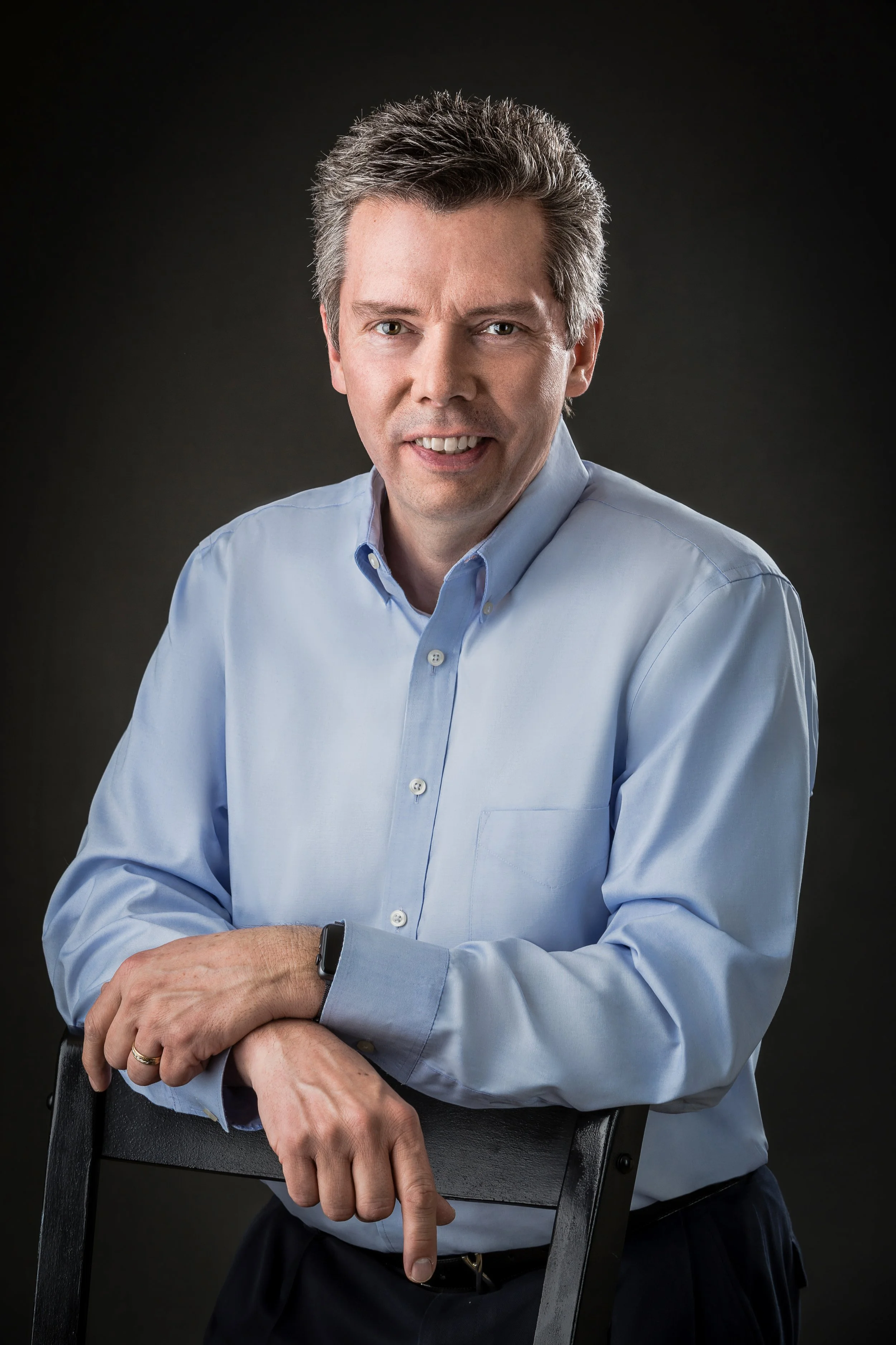 Headshots for LinkedIn: What Works and What Doesn’t