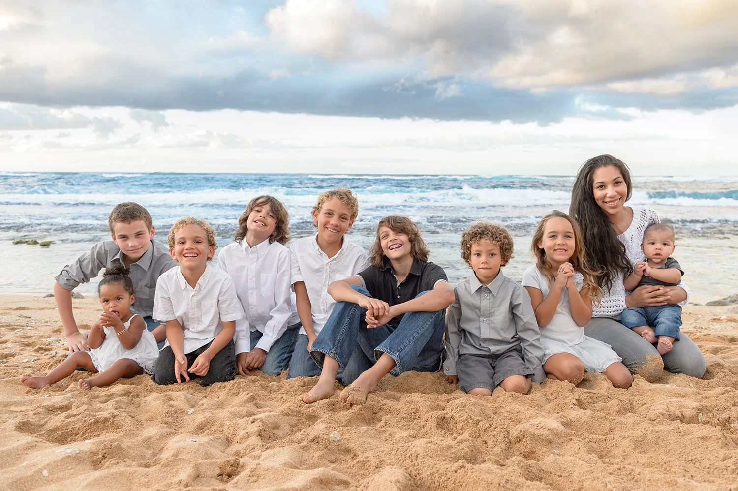 Family portraits that uniquely tell your families story. Services available in Portland Oregon & Maui Hawaii.