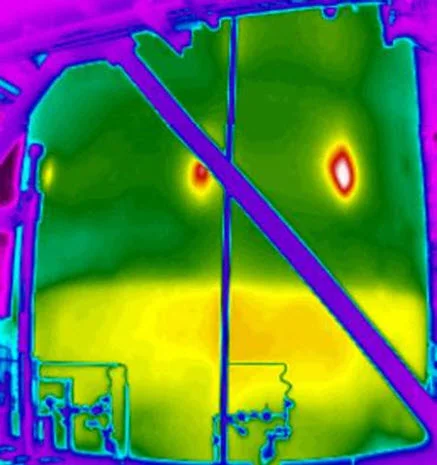 Temperature variance as a result of refractory lining damage.