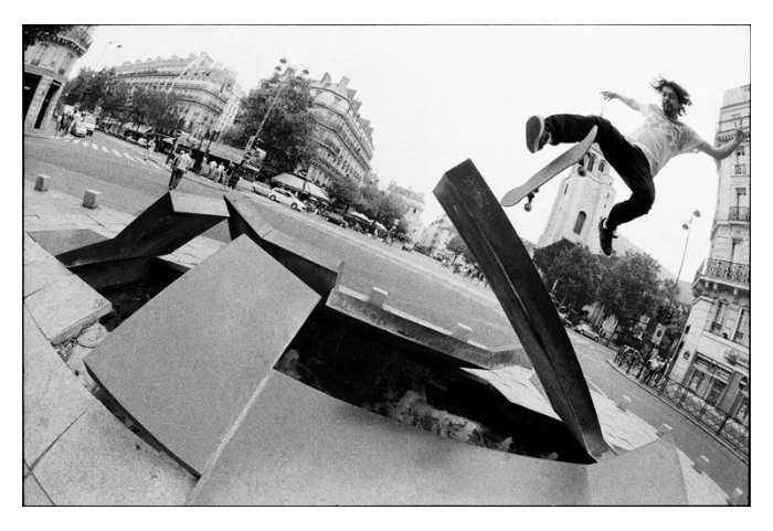 Soy Panday, 360 flip fakie Paris, 