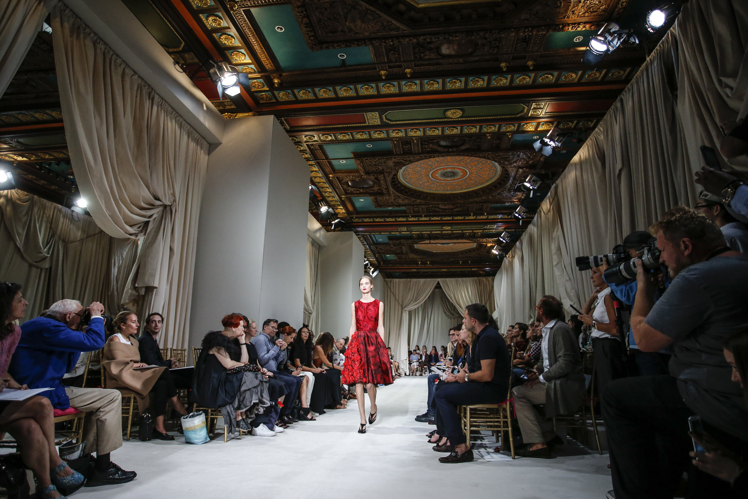 Oscar De La Renta Show.jpg