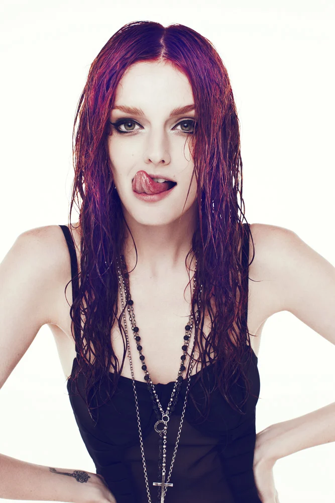 ZG.OYSTER.MAG.HEARST.11.6.10 5682B.jpg