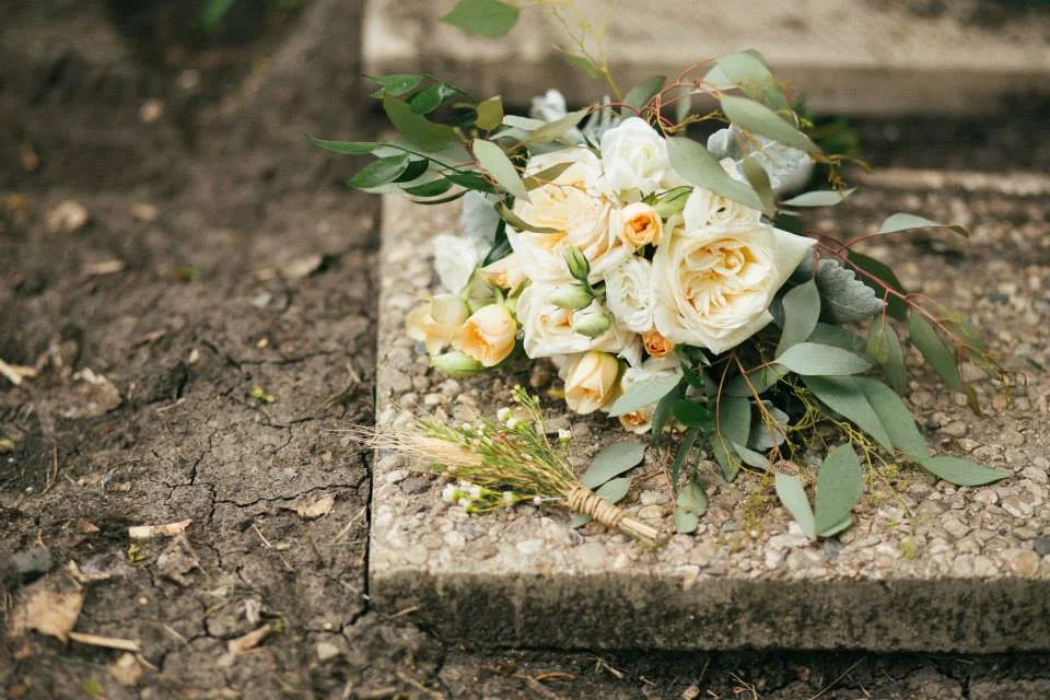 A beautiful country wedding! (Photo credit - www.jaysiemensweddings.com )